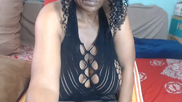 bustykelly live XXX chat