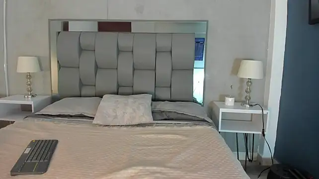Charlie___Musk 라이브 XXX 채팅