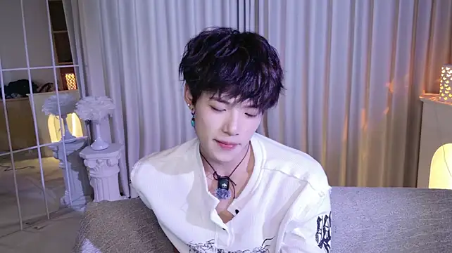 RenZeng Live XXX-Chat