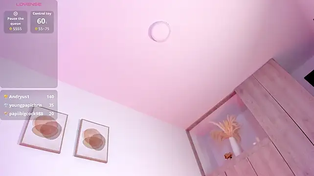 Mia_222's Webcam Show
