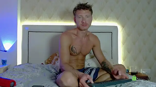 XXX chat uživo modela JessicaSteve