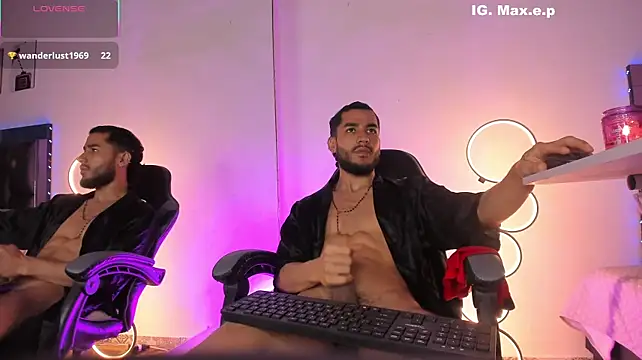 maxpower830 Chat XXX live