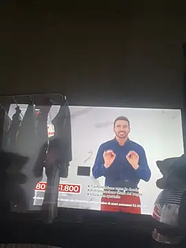 crisfootlicker Chat XXX live