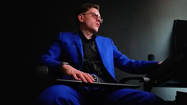 FelixStarkk – Naživo XXX chat