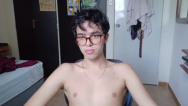 Онлайн чат XXX matteo_XL