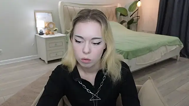 JuanaElden 라이브 XXX 채팅
