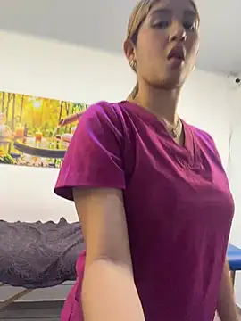 Chat XXX ao vivo de Kinky-Spa