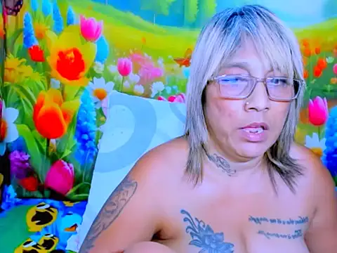 دردشة indianroxy الجنسية المباشرة