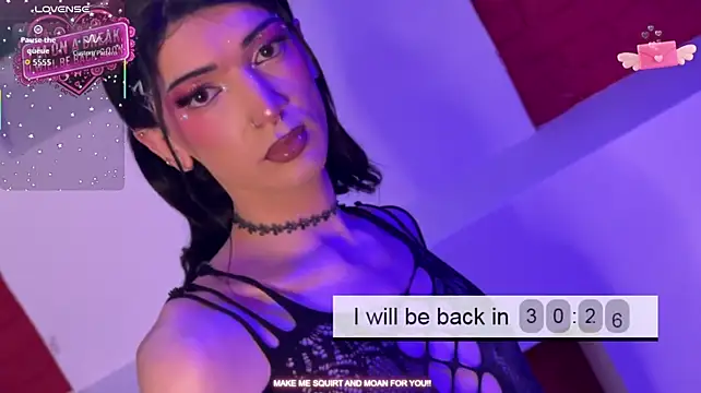 Sage_Heartt Adlı Modelin Canlı XXX Sohbeti