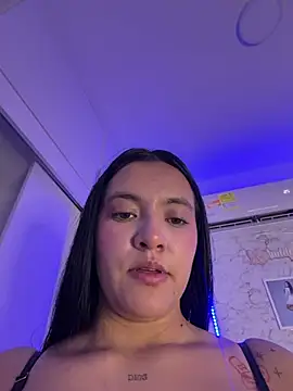 Chat XXX ao vivo de Tesabbi_