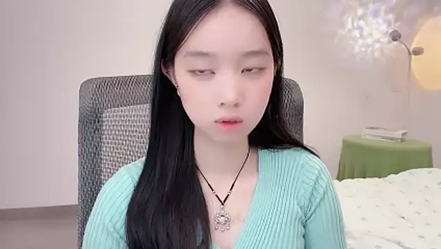 Yoyo33355のライブXXXチャット
