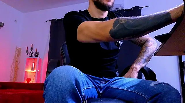 Chat XXX ao vivo de MightyAaron66