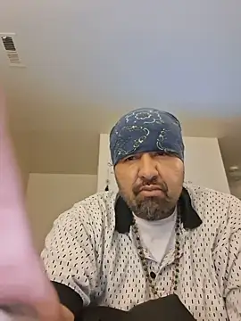 Chat +18 de DickNasty6908 ao vivo