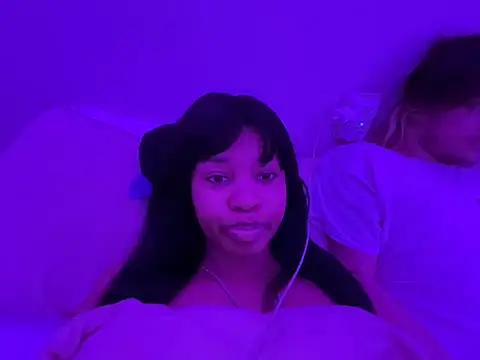 XXX chat uživo modela venusfairys