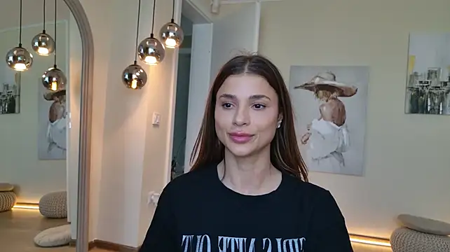 Lenna_Godess' Live XXX Chat