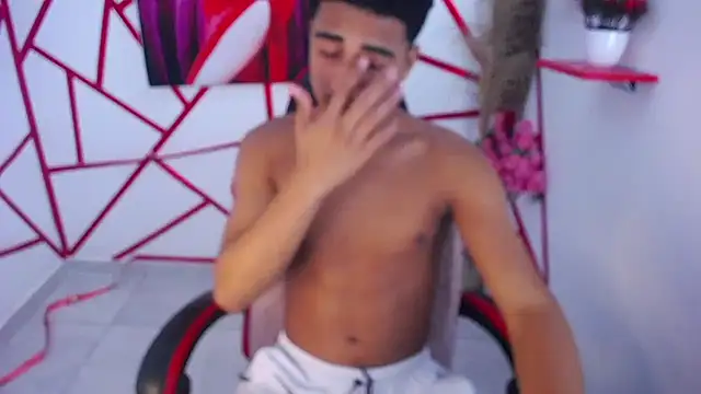 XXX chat uživo modela oliver-parker