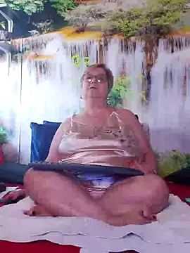 QueenPammy1's Live XXX Chat