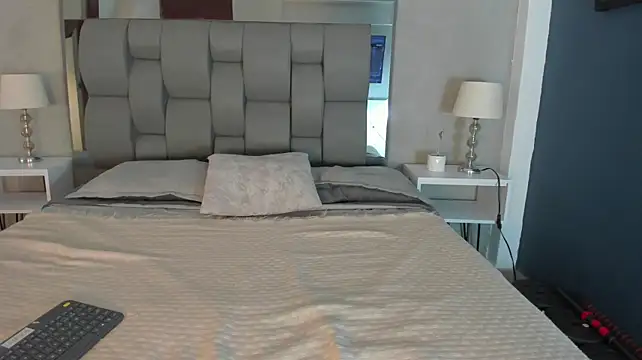 Chat XXX en directo de Charlie___Musk
