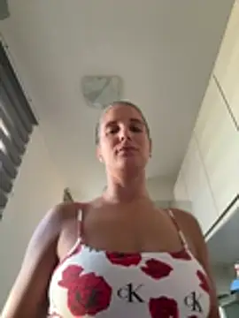 jennifer11772's Live XXX Chat