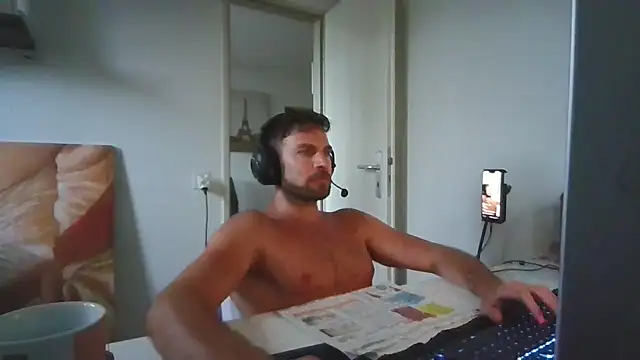 alpha-hunk Live XXX-Chat
