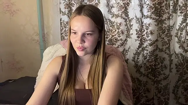 Peekinside Live XXX-chat