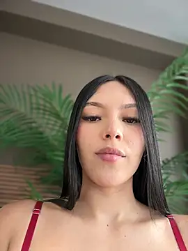 Chat XXX en directo de Adalyn_Cute