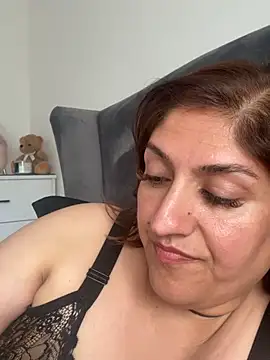 Spicy-Kareena 라이브 XXX 채팅