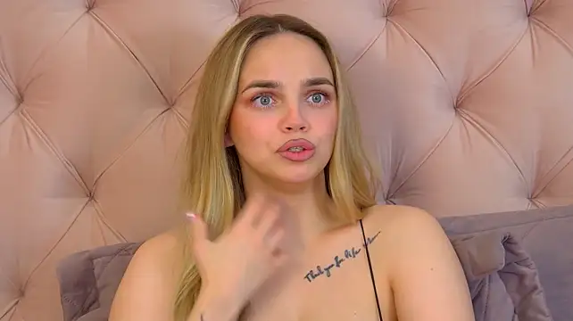 Chat +18 de AnitaVenture ao vivo