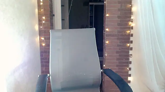 Živý XXX chat ms_kelarini