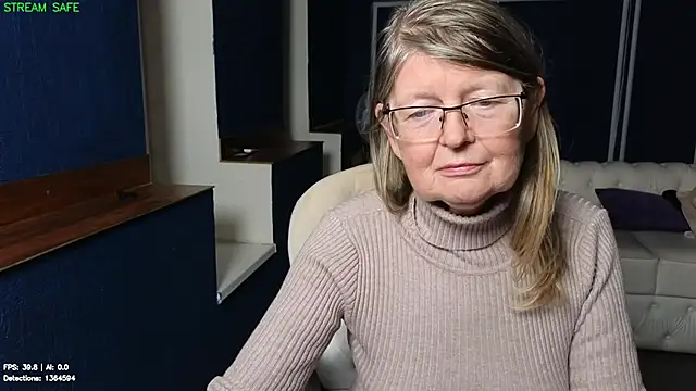 XXX chat uživo modela Pippa_Pebble