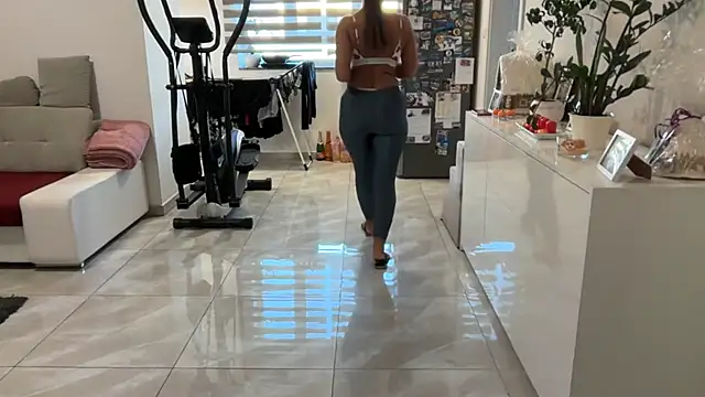 XXX chat uživo modela jennifer11772