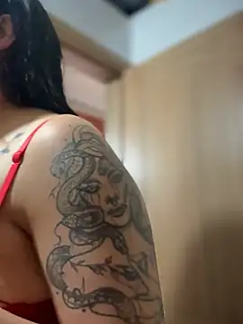 แชท XXX สดของ Outdoors-Mia_Khalifa