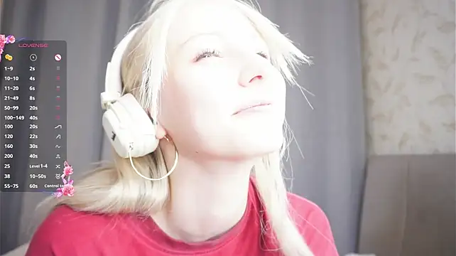 WilmaViesca's Live XXX Chat