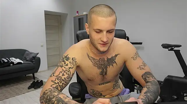 Chat XXX ao vivo de Igor_Wilde