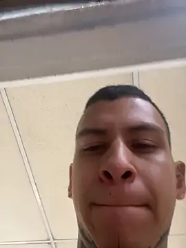 Andrew_san's Live XXX Chat