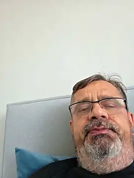 XXX chat uživo modela Axer1960