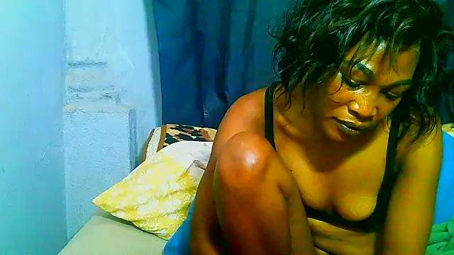 Chat XXX en directo de freaky_naughty