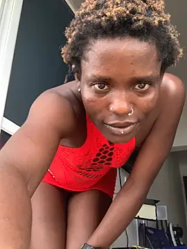 Chat +18 de LittleTemptation_LT ao vivo
