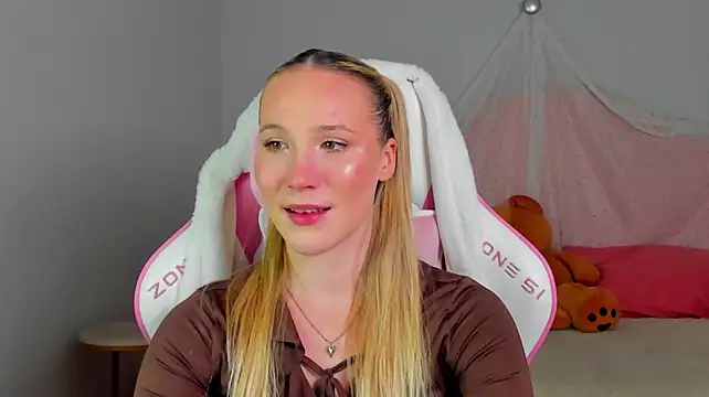 Chat XXX Live ElaraVoltage