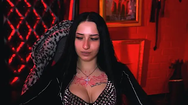 MonicaLowes' Live XXX Chat