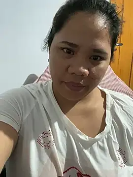 Živý XXX chat -CLARAMommy-
