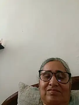 Chat +18 de _candi ao vivo