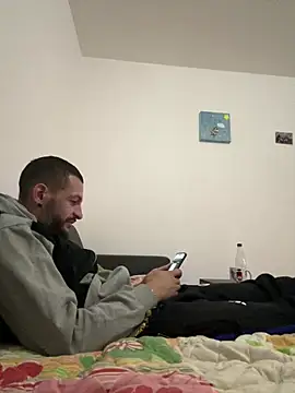 Lebarbu69020's Live XXX Chat