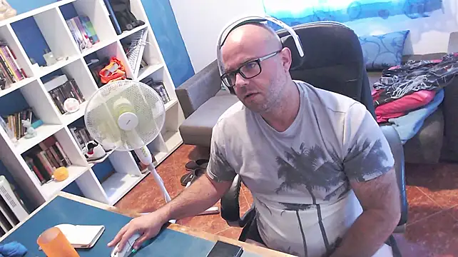 XXX chat uživo modela ravingr4d4
