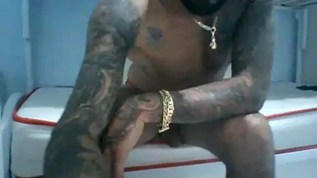 Онлайн чат XXX ilbadboy