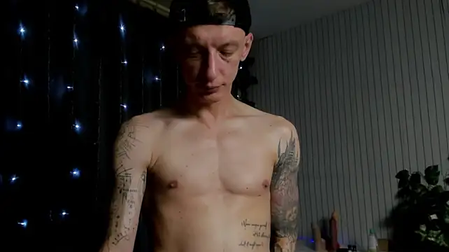 James2Inked 라이브 XXX 채팅