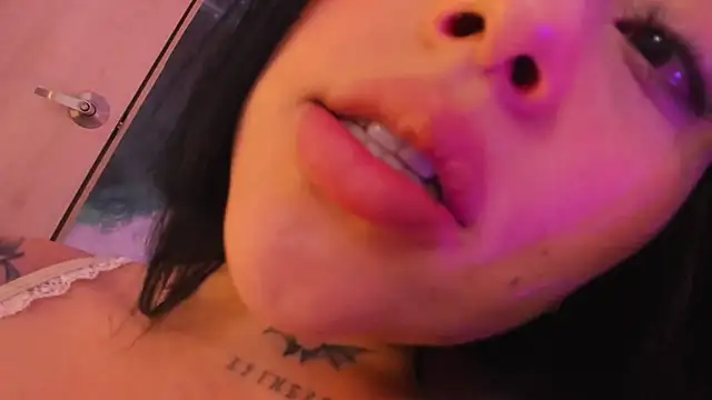 ViolettaHotLatin_ Live XXX-Chat