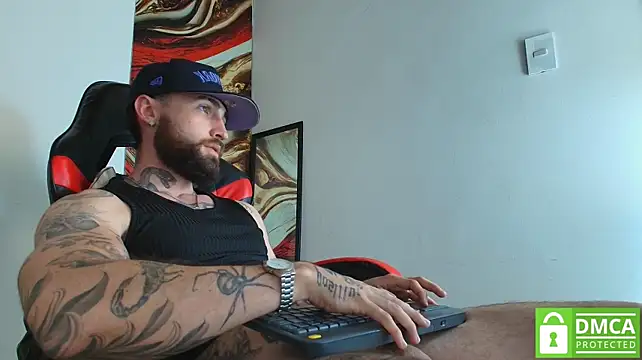 Luke_davis01 Live XXX-Chat