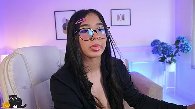 XXX chat uživo modela VioletJoness_