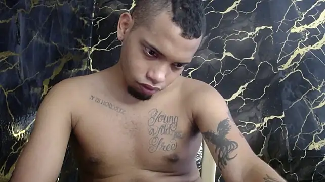 drako_monster's Live XXX Chat